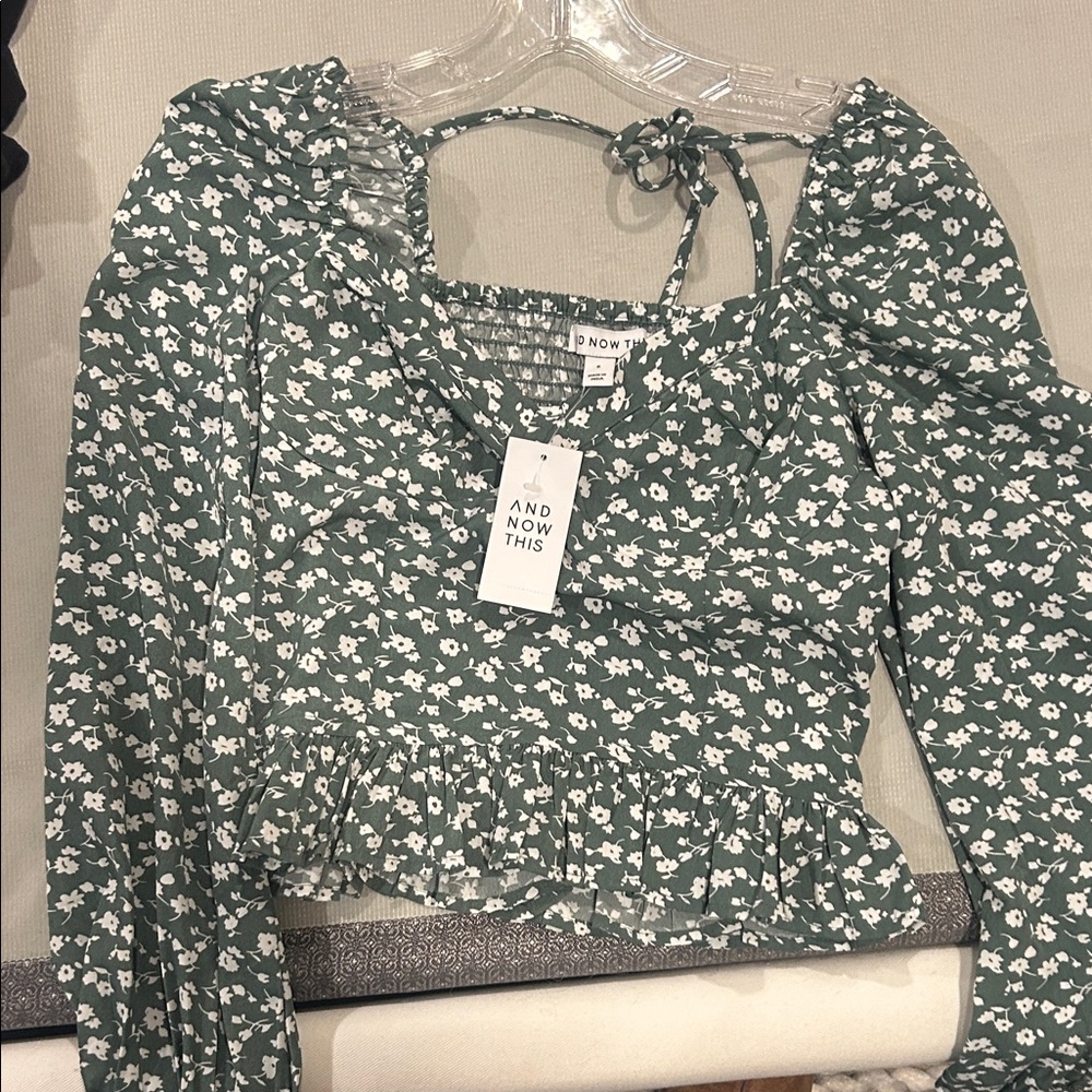 Elegant Green Floral Blouse